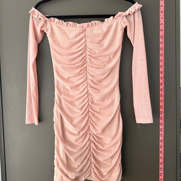 Tigermist BALDWIN Blush Ruched Off-Shoulder Dress - Picture 9 of 9